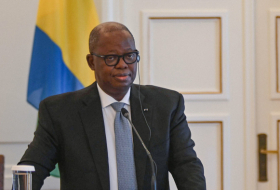 El canciller de Gabón muere de un infarto durante una reunión ministerial