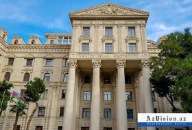  Francia debe pedir disculpas a Azerbaiyán, dice el Ministerio de Asuntos Exteriores 