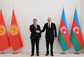  El Presidente invitó a su homólogo kirguís a la COP29 