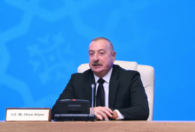   Presidente de Azerbaiyán  : 