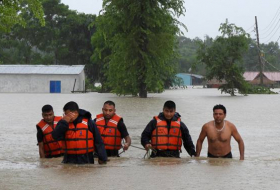Al menos 81 españoles atrapados en Nepal por las lluvias torrenciales