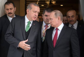Putin y Erdogan abordan la situación en Siria