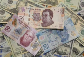 Peso mexicano avanza ante el dólar por la incertidumbre sobre economía de EEUU