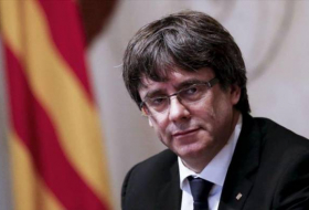 Puigdemont dice que no escapará si justicia alemana lo deja salir