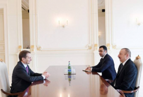 Ilham Aliyev recibe al jefe del Servicio de Inteligencia Extranjera de Rusia