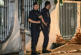 La policía allana la casa del ex primer ministro de Malasia