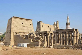 El templo de Luxor vibra con las notas de célebres óperas en una noche de gala