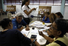 Invitado internacional a elecciones venezolanas dice que fueron ejemplo de democracia