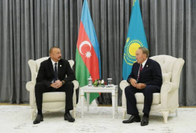 Ilham Aliyev y Nazarbayev se reunieron en Aktau