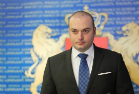 El flamante premier georgiano emprende una visita a Azerbaiyán