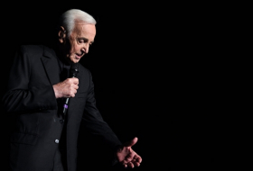 Muere el famoso cantante Charles Aznavour