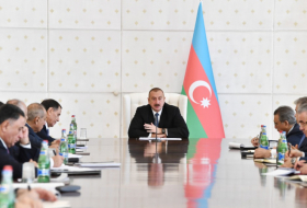 Mantenida la sesión ministerial presidida por Ilham Aliyev