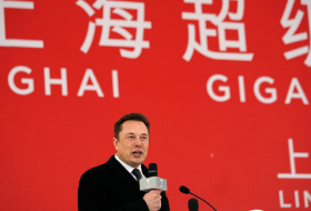 Pekín ofrece la residencia permanente al fundador de Tesla