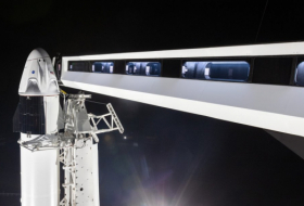 Elon Musk anuncia la fecha del primer vuelo de la nave espacial Dragon-2 a la EEI