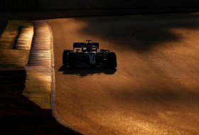 La sorpresa de Toro Rosso, Mercedes sigue en cola en los entrenamientos de Montmeló