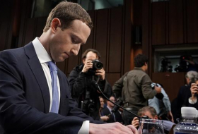 Un año de Cambridge Analytica: el día que a Facebook se le cayó la careta