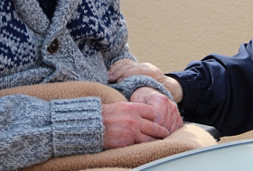 EE.UU.: Demandan a un hogar de ancianos por las burlas de dos empleados a una anciana en las redes