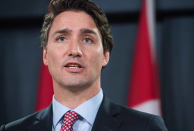 Primer ministro de Canadá se disculpa por foto y vídeo en donde aparece pintado de negro