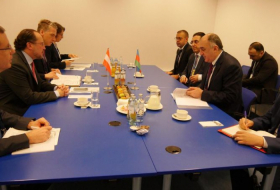   Mammadyarov se reúne con el ministro austriaco  
