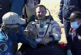 La nave espacial Soyuz regresa a la Tierra con tripulantes de la EEI