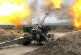     El ejército armenio dispara a Agdam con artillería    