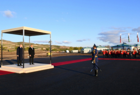  Se celebró una ceremonia oficial de bienvenida al presidente turco en el pueblo de Aghali 