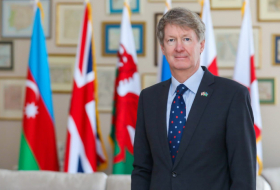   Apoyamos a Azerbaiyán,   dijo el embajador británico    