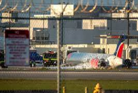 Tres heridos en un avión que se incendió al aterrizar en el aeropuerto de Miami