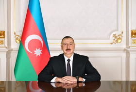   Ilham Aliyev felicitó a su colega eslovaco  