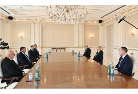   Ilham Aliyev recibe al presidente de los Comités Olímpicos Europeos  