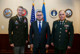 Se discutió la futura cooperación en el campo de la seguridad entre los EE.UU. y Azerbaiyán