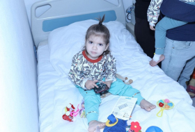   10 niños afectados por el terremoto en Türkiye se llevan a Azerbaiyán  