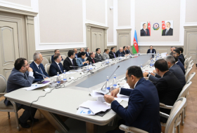 El Gabinete de Ministros celebra la reunión sobre el Programa Estatal para el desarrollo socioeconómico de la República Autónoma de Najchiván