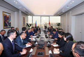 Azerbaiyán y Egipto debaten las perspectivas de la cooperación