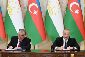   Se firman documentos entre Azerbaiyán y Tayikistán  