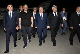  El presidente del Parlamento kirguís se encuentra en Azerbaiyán 
