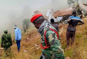  Vicepresidente de Malaui muere al estrellarse su avión 