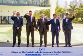 Arce promulga la adhesión de Bolivia al Mercosur