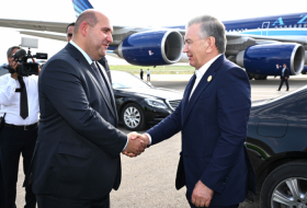 El presidente de Uzbekistán concluye su visita a Azerbaiyán