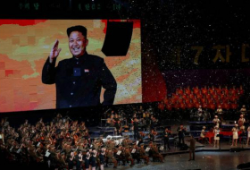 Kim Jong-un celebra de forma fastuosa el lanzamiento de su primer misil intercontinental