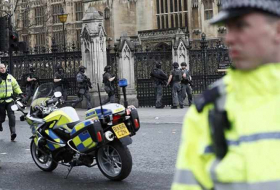 Se refuerza la seguridad en Londres tras el mortal ataque presuntamente terrorista
