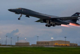 Bombarderos de EEUU 'acechan' Corea del Norte