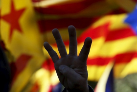Un sondeo vuelve a dar mayoría absoluta al independentismo en Cataluña
