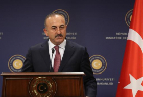 “Si el Acuerdo de Readmisión no se aplica simultáneamente Turquía lo dejará a un lado“.