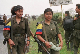 Indígenas colombianos liberan a 17 policías que habían ingresado armados a sus territorios