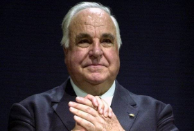 Grecia destaca el sentido de responsabilidad histórica de Kohl