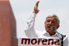Líder de izquierda mexicana López Obrador lanza plan contra Trump