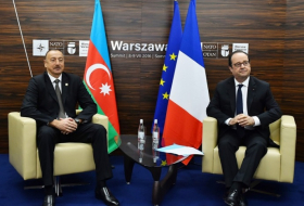 Ilham Aliyev y François Hollande discutieron el conflicto de Nagorno Karabaj- Fotos
