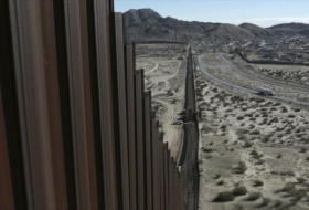 El muro de Trump será construido con recortes en Guardia Costera