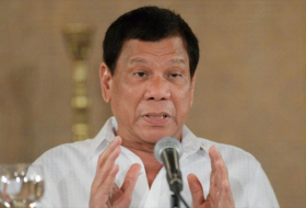 Presentan una moción para someter a Duterte a un juicio político